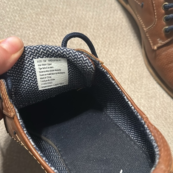 Dress up shoes - Picture 4 of 4